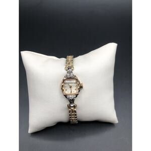 Vintage Bulova 10k Rolled Gold Plate L3 Ladies Watch Winds And Works